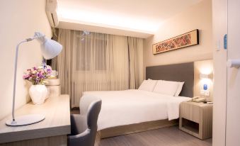 HanTing Hotel (Beijing Xidan Mall)