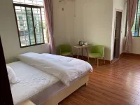 Qiongzhong Shijiu Homestay