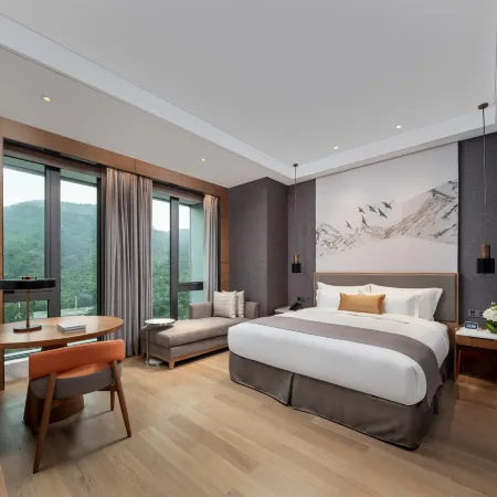 Shenzhen Nanshan MTR Tanglang City Junpu Hotel