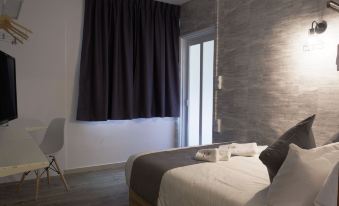 Q Loft Hotels@Bedok 객실