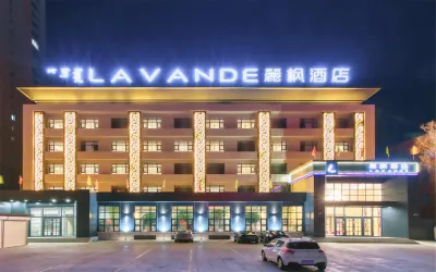 Lavande Hotel (Wulanhot Wuyi Square) Các khách sạn gần Hinggan Institute of Socialism