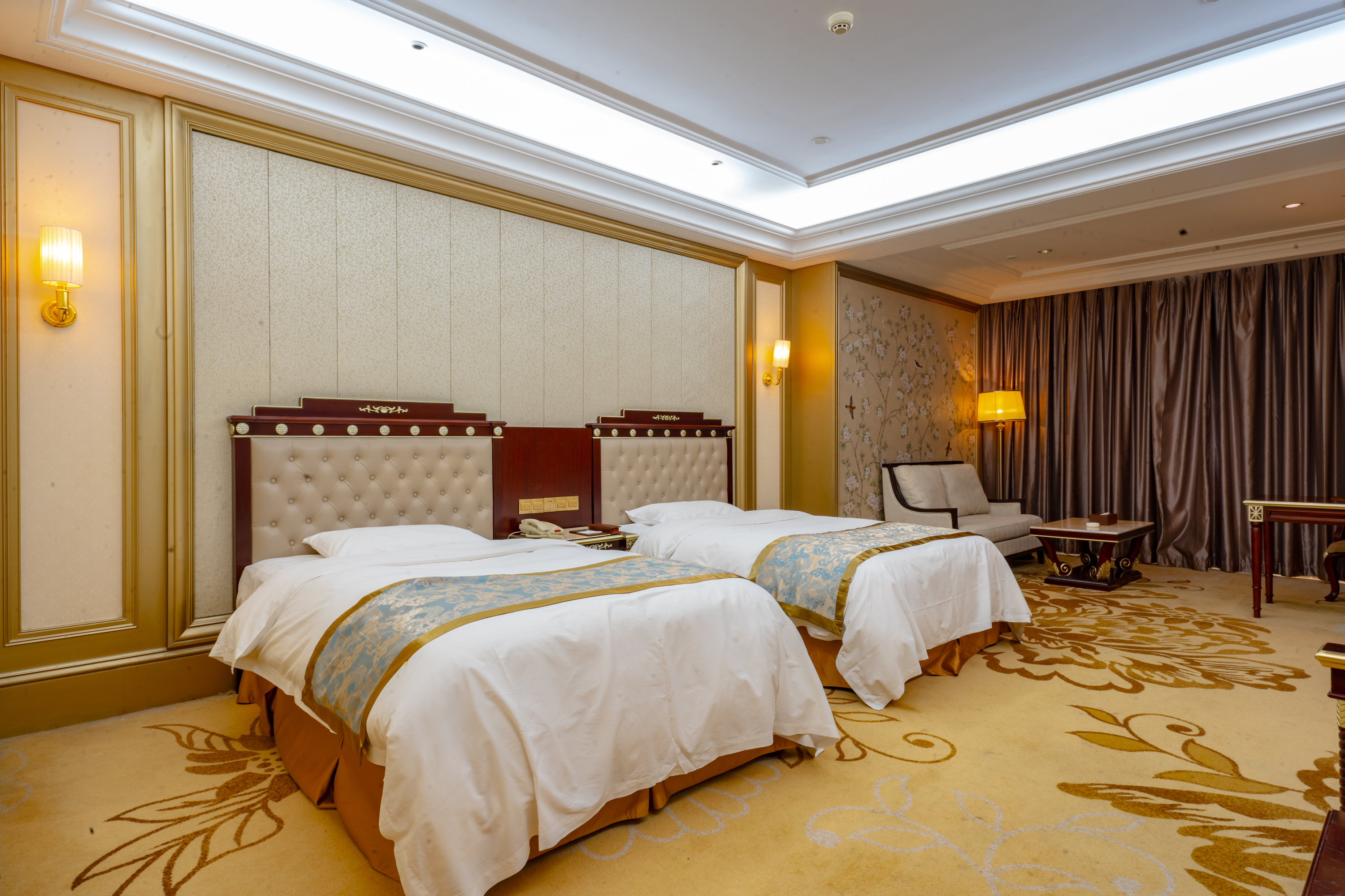 Canal Jinling Grand Hotel Over view