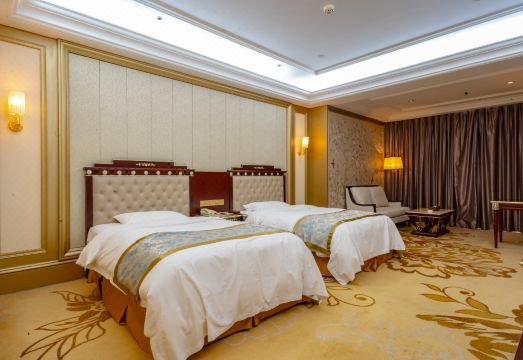 Canal Jinling Grand Hotel Hotel Overview