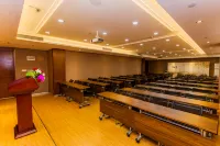 Lavande Hotel (Yichang East Railway Station)