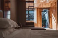 Heizhugou Hot Spring Villa Hotels in Ebian