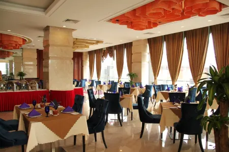 Huifeng Holiday Hotel Отели рядом с достопримечательностью «Foshan University of Science and Technology»