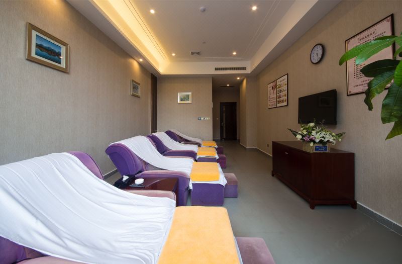 Zhangjiajie World Water Four Seasons International Hotel photo 2