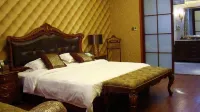 Liangdang International Grand Hotel Hotels near Hongqing Railway Station