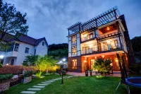 Floral Hotel · Li Wan Mountain Home Hotel 더칭 호텔