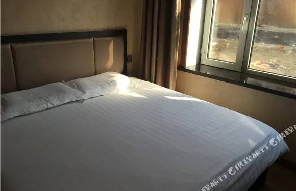 海倫清馨快捷旅館