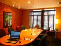 Ark Hotel - parkir