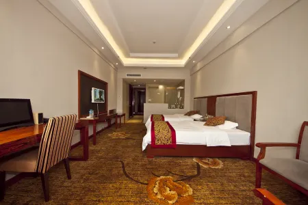 Tianyu Hotspring Hotel Отели рядом с достопримечательностью «China Yunding Tourism Zone»