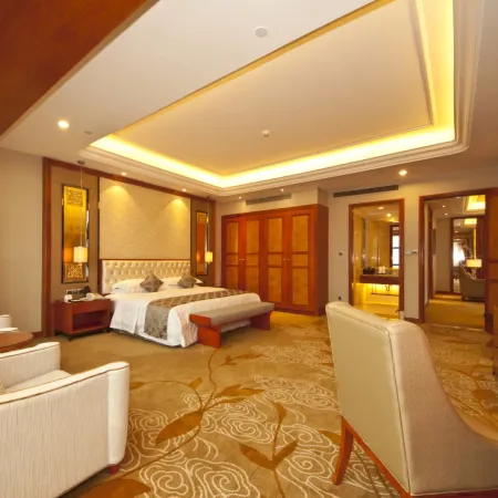 Empark Grand Hotel Отели в г. Лоян