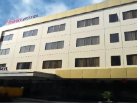 巴淡哈納酒店 鄰近Nagoya Citywalk的酒店