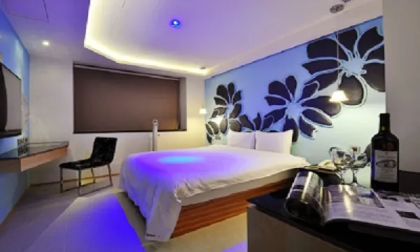 An Song Business Hotel MRT 다핑린 지하철역 주변 호텔
