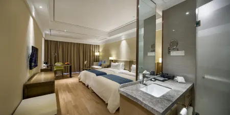 Heyuan Holiday Hotel