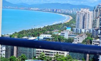 Sanya Bay 9 · City Sea Seascape Home (coconut dream long corridor)