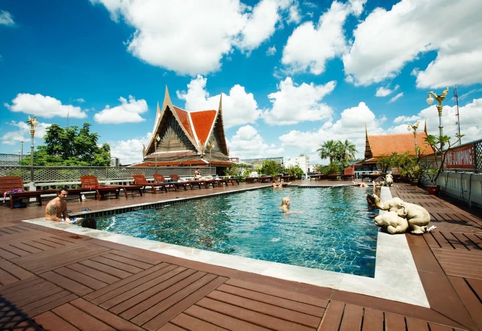 D&D 인 카오산 루프탑