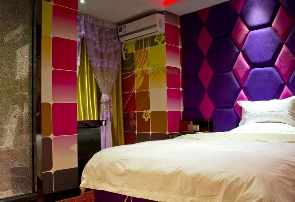 Zexuan Boutique Hotel (Subway Station Store, Zhenping Road, Shanghai) Images