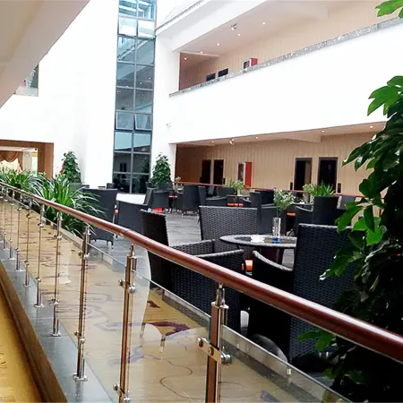 Lianhu Hotel