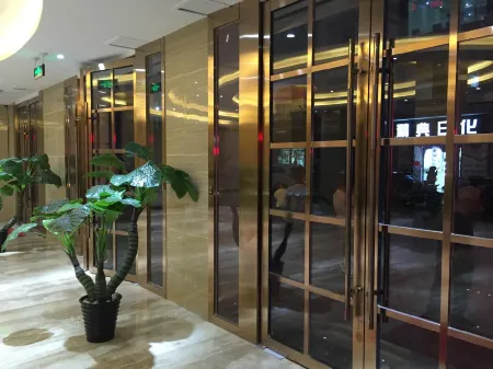 Wenxian Mingren Hotel