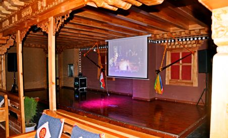 Norbu Serwo Hotel - Housity