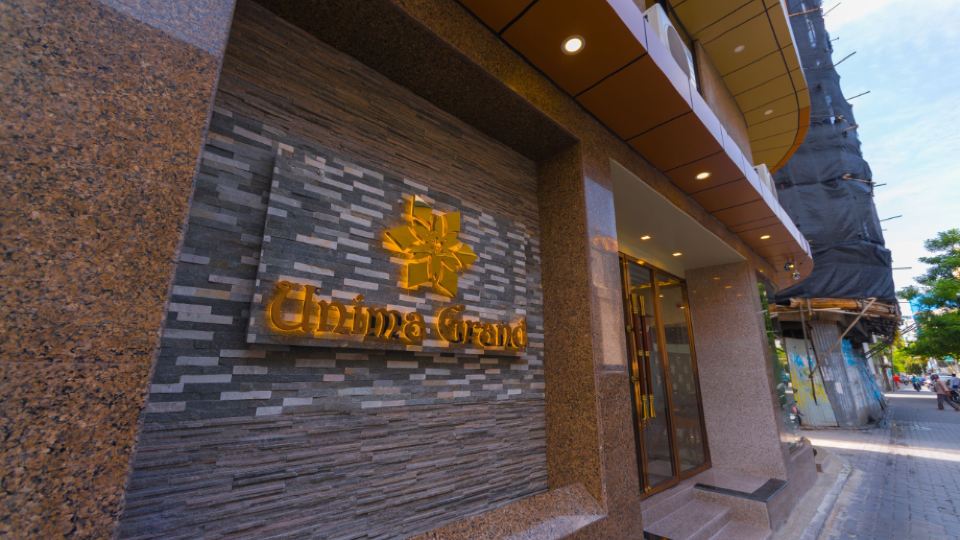 Unima Grand