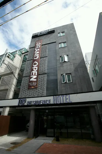 Top Hotel & Residence