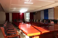 Qian Hai International Hotel