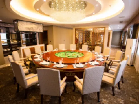 West Hot Spring Resort Hotel di Provinsi Beichuan