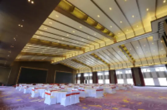 南京紫清湖温泉リゾートホテル（野生動物世界）