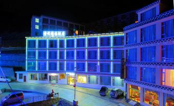 2. 더친 페이라이쓰..