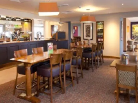 倫敦希思羅機場五號客運大樓普瑞米爾酒店 希靈登酒店