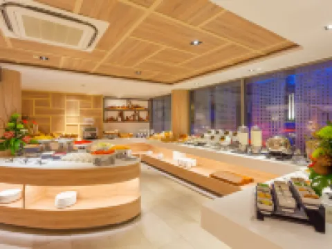 Diamond Cliff Resort & Spa Hotel di Phuket