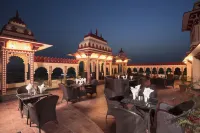 Umaid Haveli-A Heritage Style Hotel & Resort - bar