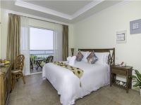 三亚亚龙湾金棕榈度假酒店 - 银棕榈海景套房