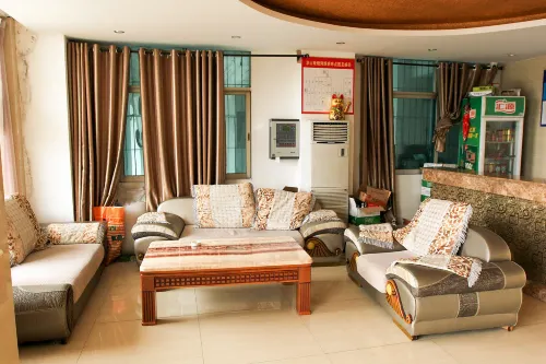 Jingshan Rose Bay Hotel