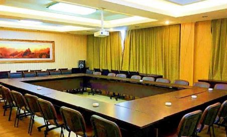 Jintong Hotel - Housity