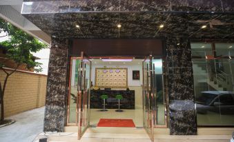 Guangzhou Longtaoge Apartment - Housity