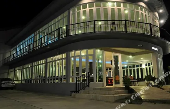 考艾水磨石酒店