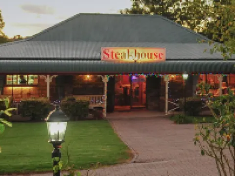 Rest Point Motor Inn Hotels in Glen Innes