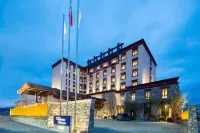 Hilton Garden Inn Shangri-La - parking
