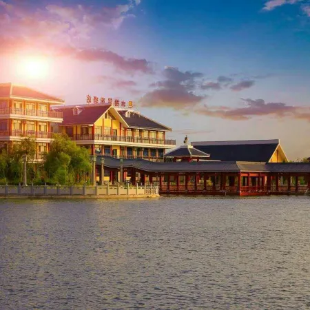 Guazhou Shuixie Scenic Hotel (Zhangzhi Park Xuanzang Journey Museum) Отели в г. Гуачжоу