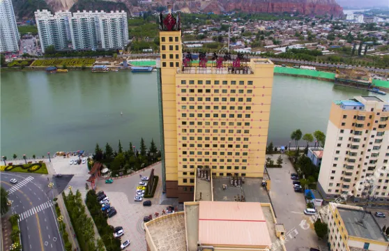 永靖鴻瑞假日酒店