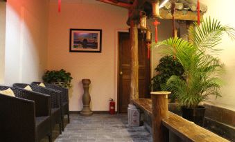 Huaqing Hotel