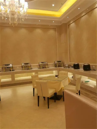 Vienna 3 Best Hotel (Jingzhou Zhuhe Town) Отели рядом с достопримечательностью «Hubei People’s Dayuan Farm»