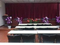 汉庭酒店(忻州和平中街店) - 会议室