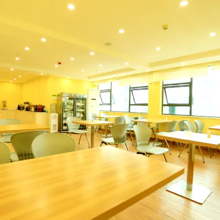 Morning Inn Hotel (Yanling County Government)