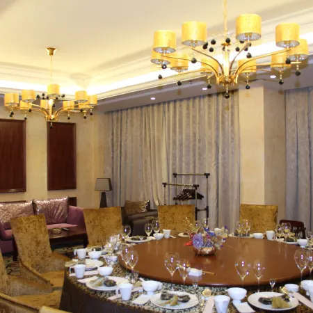 Fengcheng Hotel