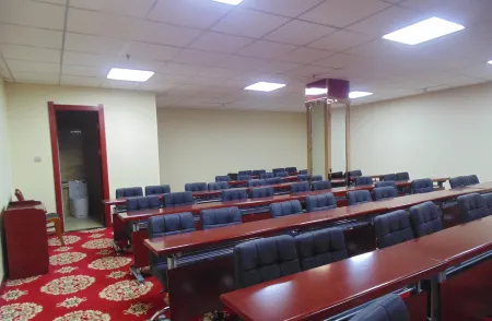 Minle Jintaiyang Hotel Отели рядом с достопримечательностью «Minle Ancient City»